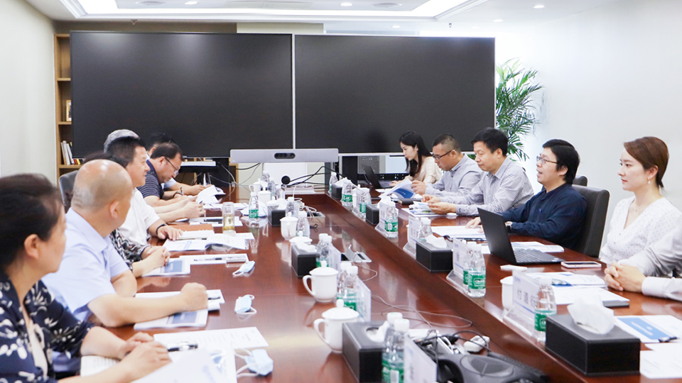隴南市委常委、常務(wù)副市長漆文忠到訪pp電子app官網(wǎng)健康集團(tuán)