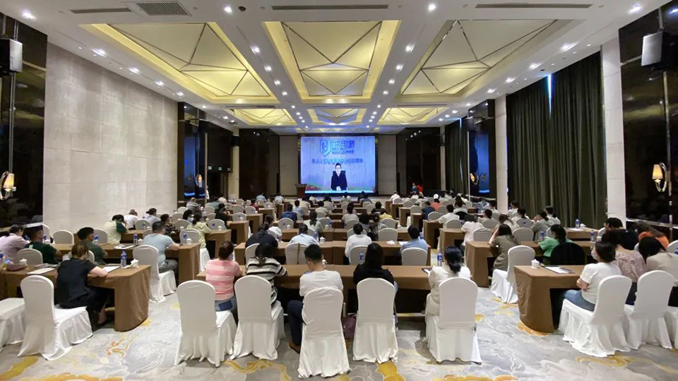 奮楫篤行，“呼吸”與共——pp電子app官網(wǎng)健康集團(tuán)成立呼吸與危重癥醫(yī)學(xué)專業(yè)委員會(huì)